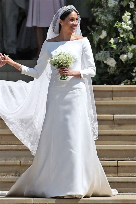 meghan's wedding dress